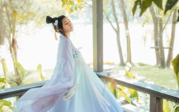 《陆少平陆秋雪》小说全文精彩试读 重生70:断亲后,带毛熊老婆打猎暴富小说全文