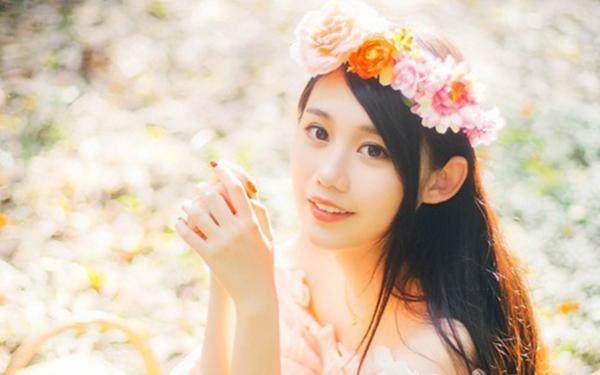 《凤七弦龙渊萧承嗣》小说章节目录免费试读 帝君策反,直播女帝寝宫秘事小说全文